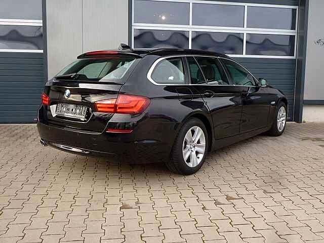 Second-hand BMW 520 184 CP (135 kW) 2012 Negru Break