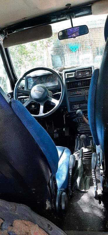 Usado Suzuki Samurai 64 HP (47 kW) 1988 Preto SUV