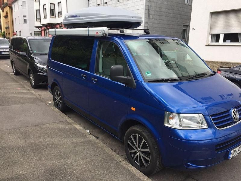 Gebraucht VW T5 131 PS (96 kW) 2007 Blau Van