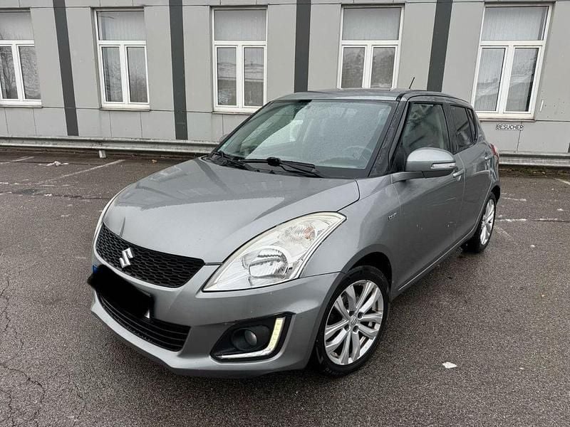 Grau Gebraucht 2014 Suzuki Swift Limousine | 3.800 € (Guter Preis) - Bild 1/4
