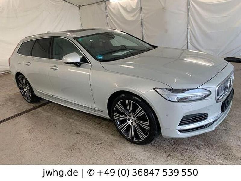 Gebraucht Volvo 360 146 PS (107 kW) 2022 Andere Limousine