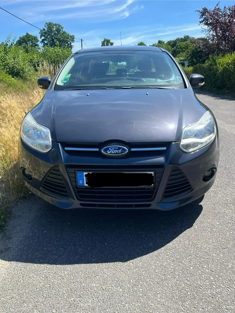 Gebraucht Ford Focus 116 PS (85 kW) 2014 Grau Cabrio