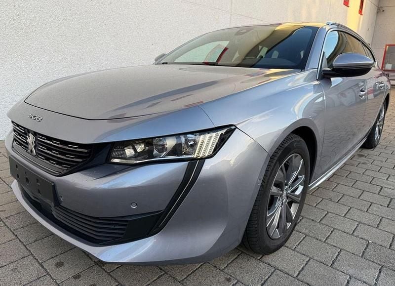 Gebraucht Peugeot 508 SW Allure 131 PS (96 kW) 2020 Grau Kombi
