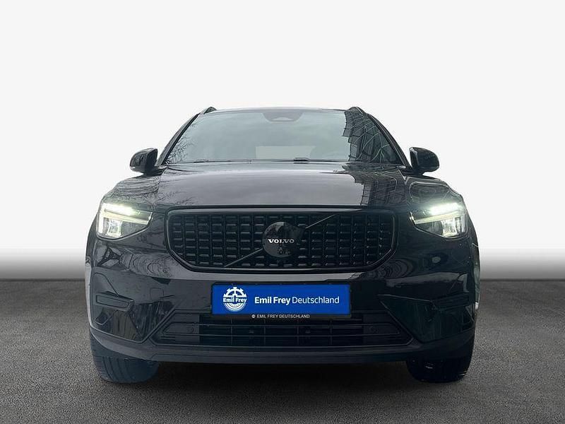 Gebraucht Volvo XC40 Plus 163 PS (119 kW) 2026 Schwarz SUV