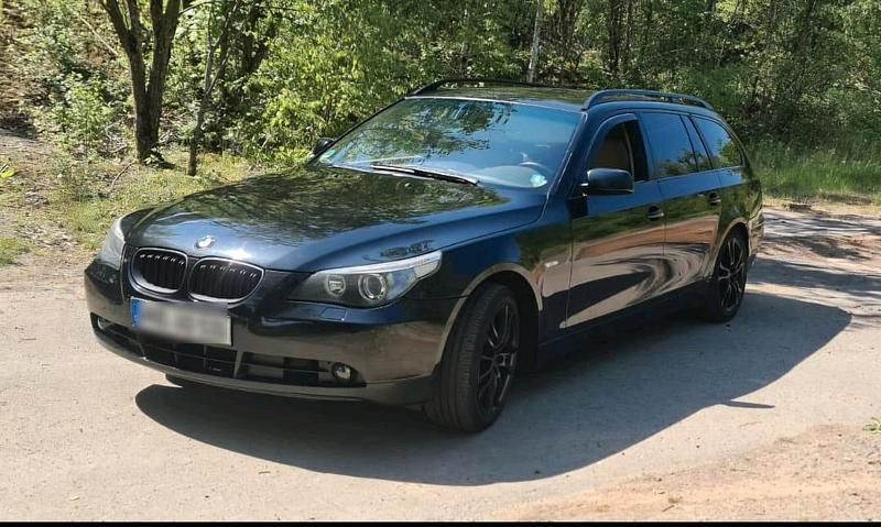 Schwarz Gebraucht 2006 BMW 525 Kombi | 6.999 € (Teuer) - Bild 1/4
