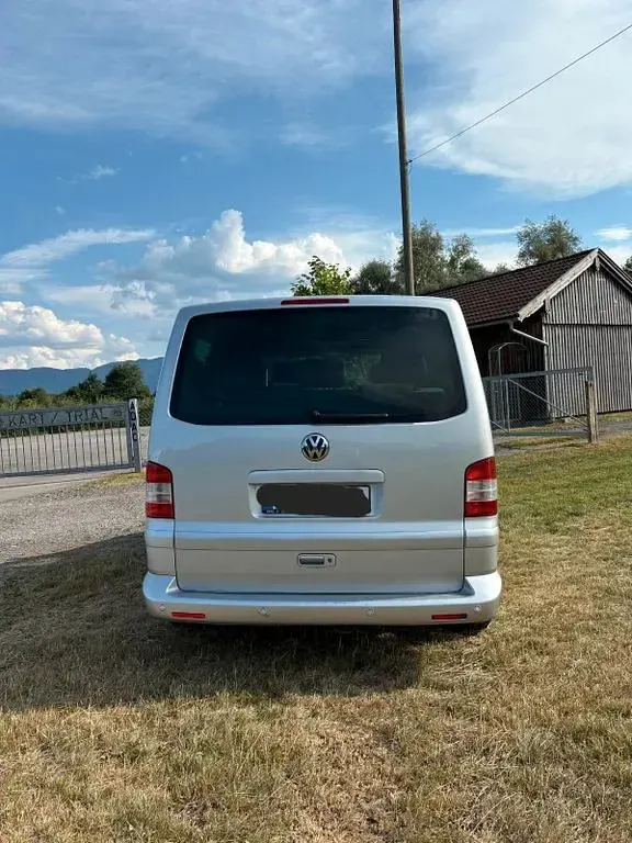 Gebraucht VW Multivan 174 PS (127 kW) 2008 Silber Van / Kleinbus