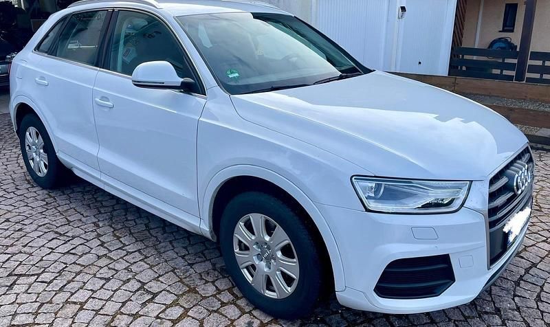 Gebraucht Audi Q3 140 PS (102 kW) 2015 Weiß SUV