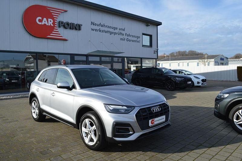 Florettsilber metallic Gebraucht 2023 Audi Q5 Comfort SUV | 37.990 € (Guter Preis) - Bild 1/4