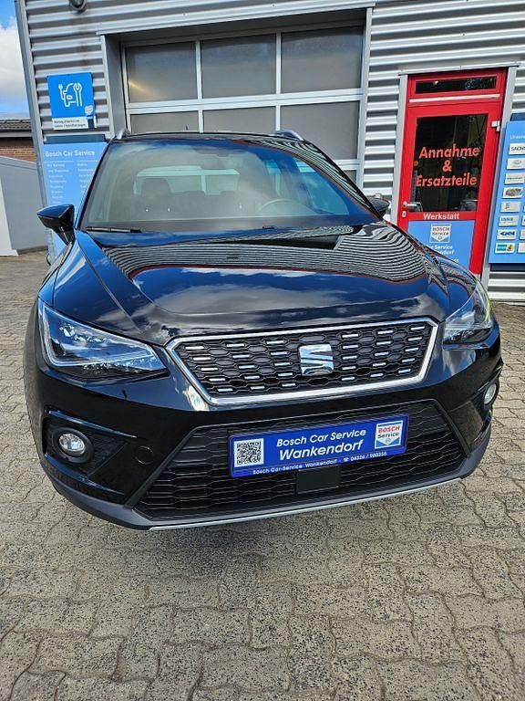 Mitternachtsschwarz Gebraucht 2018 Seat Arona XCELLENCE SUV | 16.500 € (Etwas zu teuer) - Bild 1/4