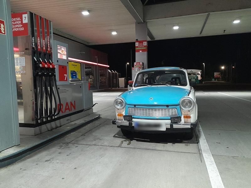 Gebraucht Trabant 601 26 PS (19 kW) 1986 Weiß Kleinwagen