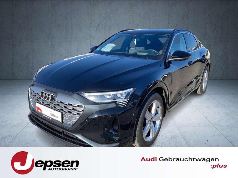 Mythosschwarz metallic Gebraucht 2025 Audi e-tron Sportback Advanced Plus SUV | 66.770 € - Bild 1/4