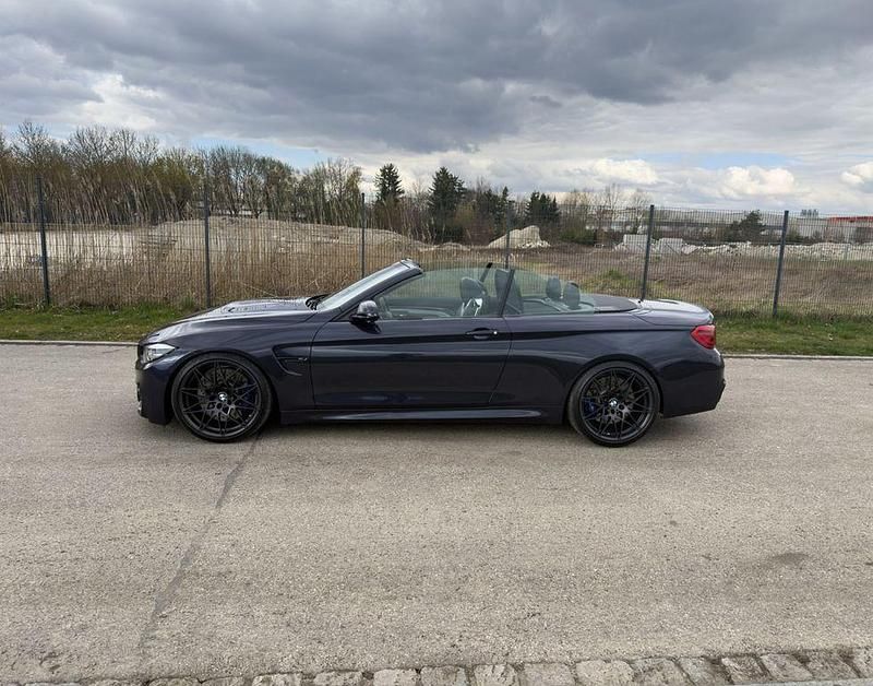 Gebraucht BMW M4 Cabriolet Performance 450 PS (330 kW) 2018 Blau Cabrio