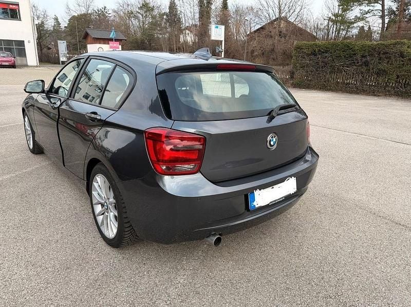 Gebraucht BMW 116 Efficient Dynamics 116 PS (85 kW) 2012 Grau Kleinwagen
