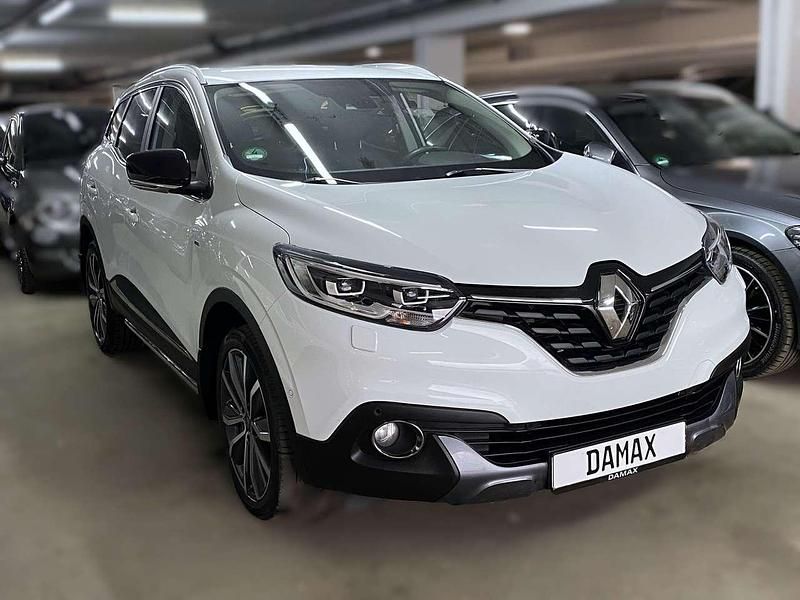 Gebraucht Renault Kadjar Bose Edition 131 PS (96 kW) 2015 Gletscherweiss SUV