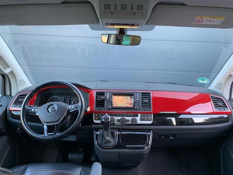 Second-hand VW Multivan 204 CP (150 kW) 2018 Monovolum
