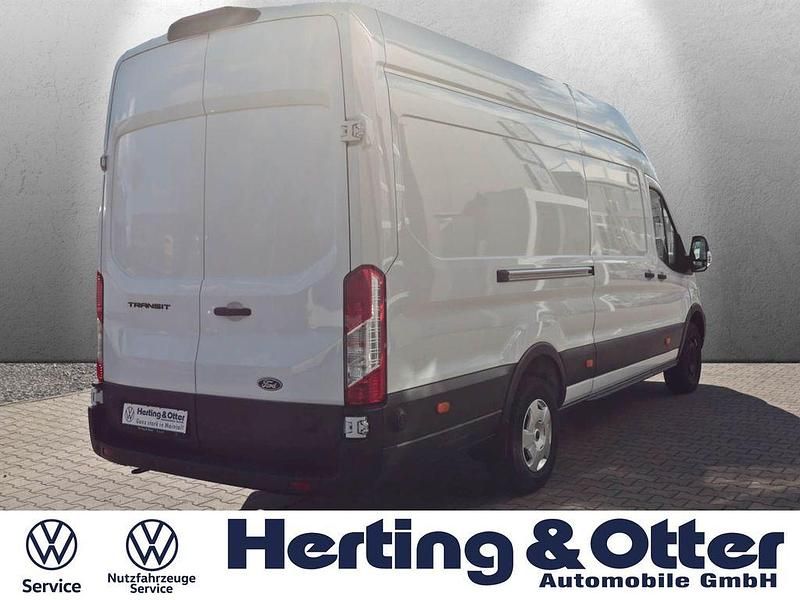 Gebraucht Ford Transit 131 PS (96 kW) 2024 Weiss Van