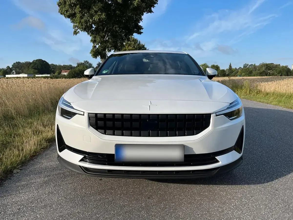 Gebraucht Polestar 2 169 kW (231 PS) 2022 Weiß Kleinwagen