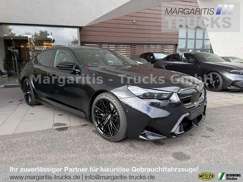 Schwarz Gebraucht 2025 BMW M5 Performance Limousine | 132.890 € (Superpreis) - Bild 1/4