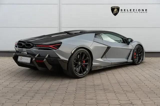 Gebraucht Lamborghini Revuelto 1016 PS (747 kW) 2025 Grau Coupé