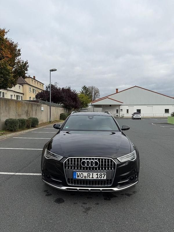Braun Gebraucht 2017 Audi A6 Allroad Sport Kombi | 24.000 € (Fairer Preis) - Bild 1/4
