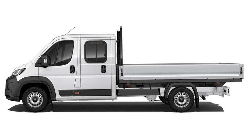 Neu Peugeot Boxer 179 PS (131 kW) 2026 Kaolin weiß Van