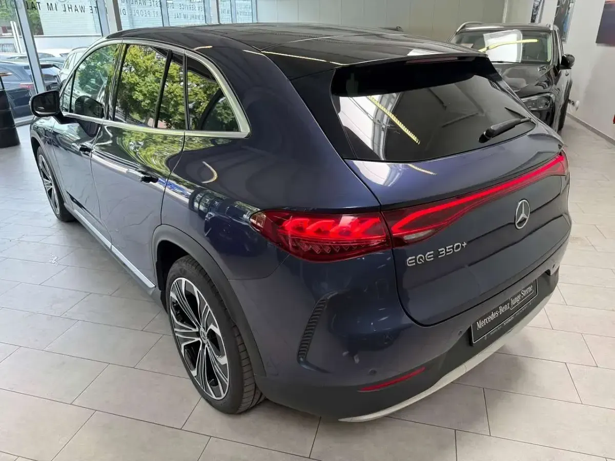 Gebraucht Mercedes EQE350 SUV 214 kW (292 PS) 2023 Blau SUV