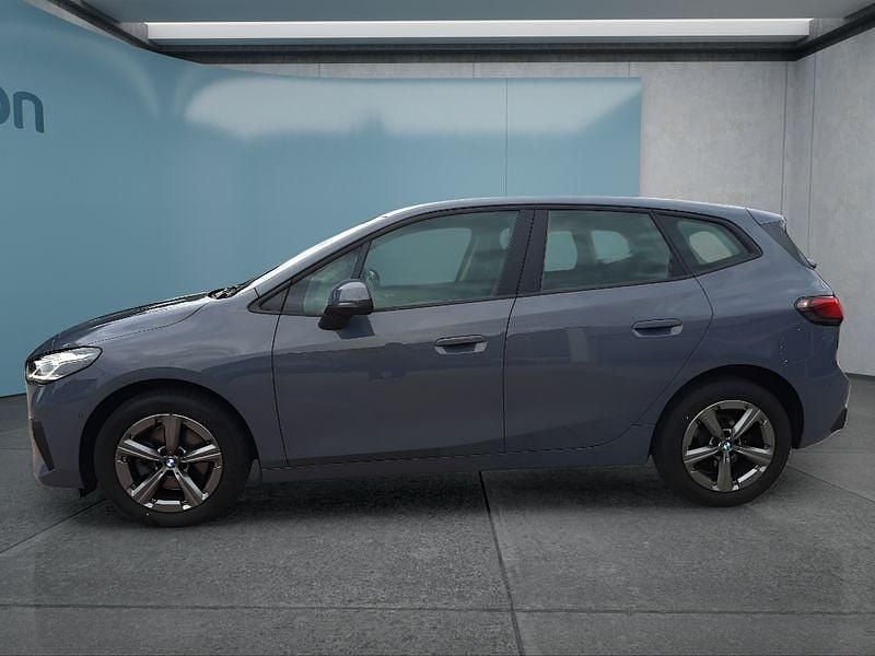Grau Gebraucht 2024 BMW 218 Active Tourer Van / Kleinbus | 27.699 € (Guter Preis) - Bild 1/4
