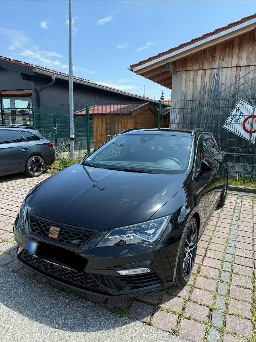 Gebraucht Seat Leon 4Drive 300 PS (220 kW) 2019 Schwarz Kombi