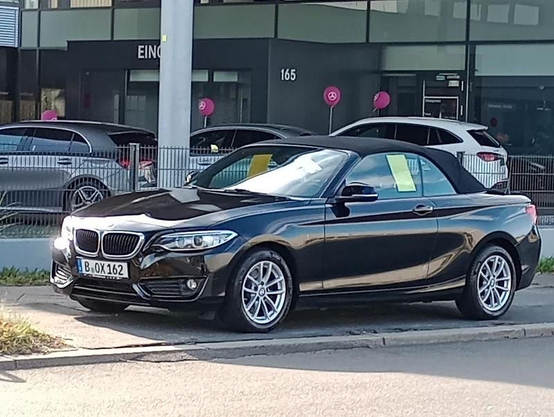 Schwarz Gebraucht 2016 BMW 220 Cabrio | 15.200 € (Superpreis) - Bild 1/2