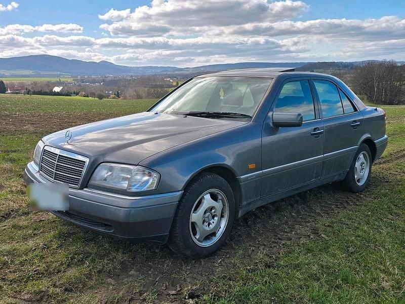 Gebraucht Mercedes C220 Elegance 150 PS (110 kW) 1995 Grau Limousine