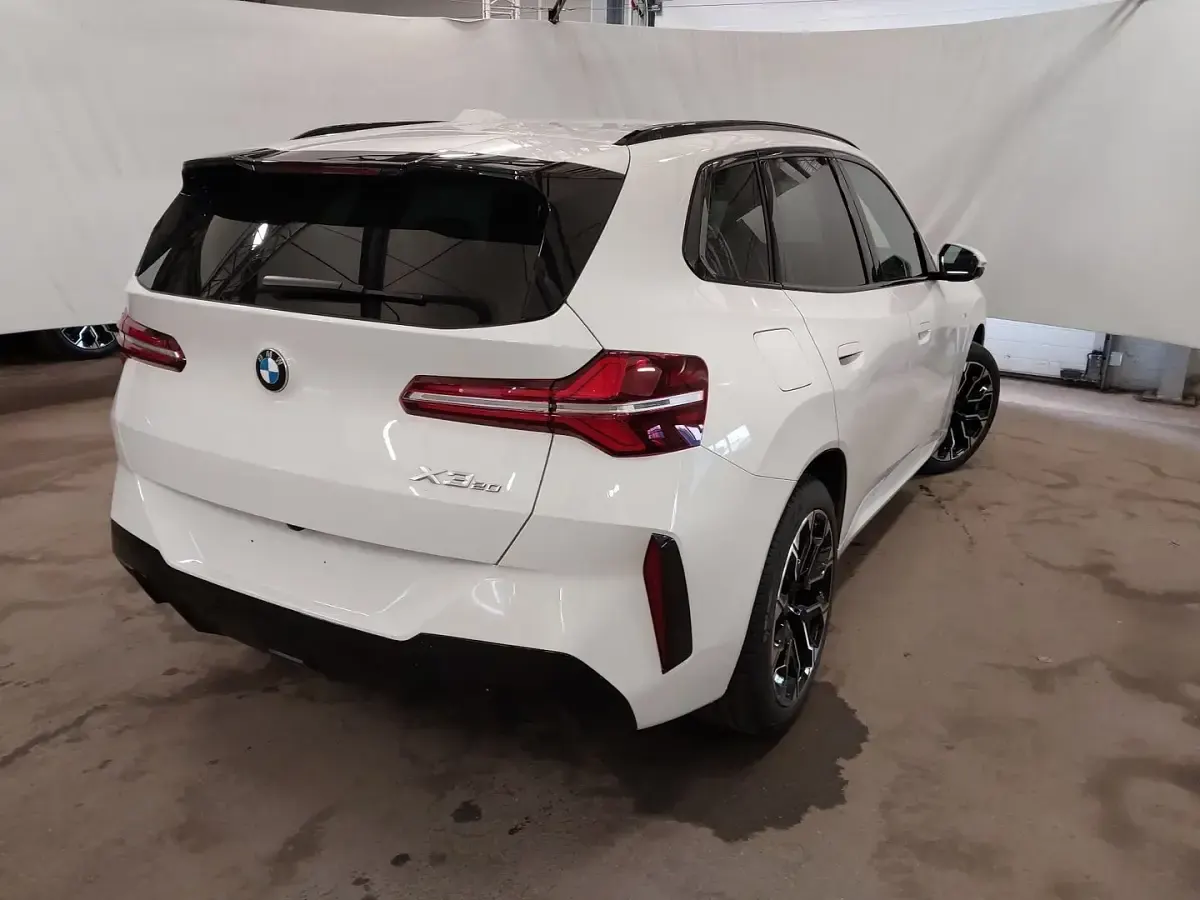 Gebraucht BMW X3 M Sport 208 PS (152 kW) 2025 Alpinweiß SUV
