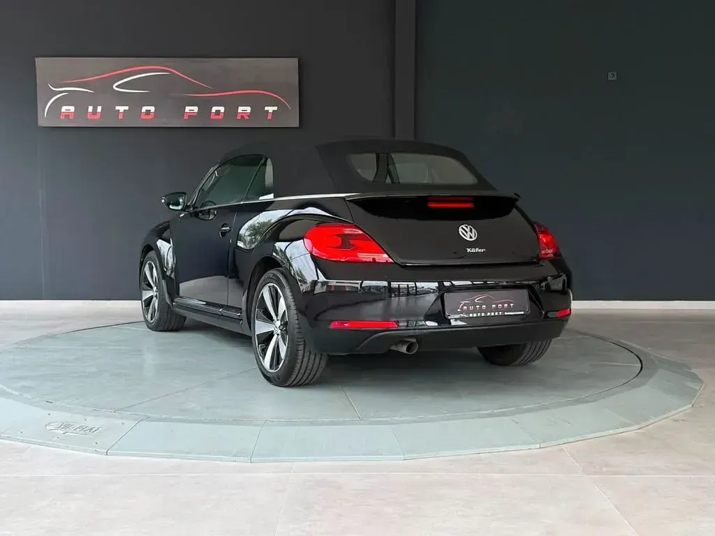 Gebraucht VW Beetle Design 105 PS (77 kW) 2014 Schwarz Kleinwagen