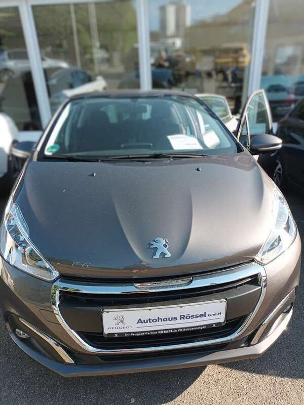 Platinum grau/metalliclack Gebraucht 2019 Peugeot 208 Active Kleinwagen | 10.490 € (Fairer Preis) - Bild 1/4