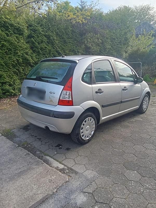 Usata Citroën C3 60 CV (44 kW) 2004 Argento Utilitaria
