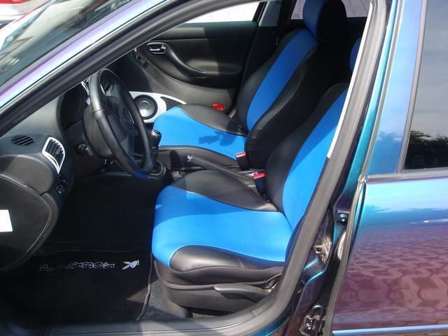 Second-hand Seat Leon 245 CP (180 kW) 2003 Andere farbe metallic Berlinǎ