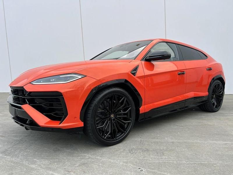 Neu Lamborghini Urus 799 PS (587 kW) 2026 Orange SUV
