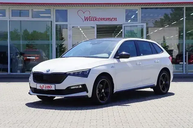 Gebraucht Skoda Scala Monte Carlo 95 PS (69 kW) 2021 Candy weiss Kleinwagen