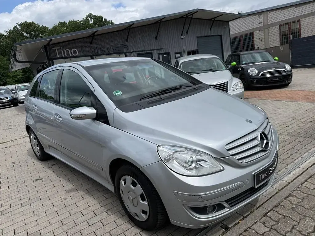Gebraucht Mercedes B170 Avantgarde 116 PS (85 kW) 2006 Silber Van / Kleinbus