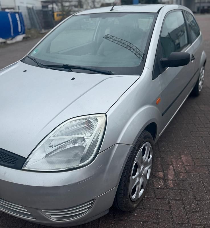 Gebraucht Ford Fiesta 69 PS (50 kW) 2003 Kleinwagen