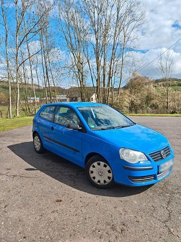 Gebraucht VW Polo Trendline 60 PS (44 kW) 2009 Blau Kleinwagen