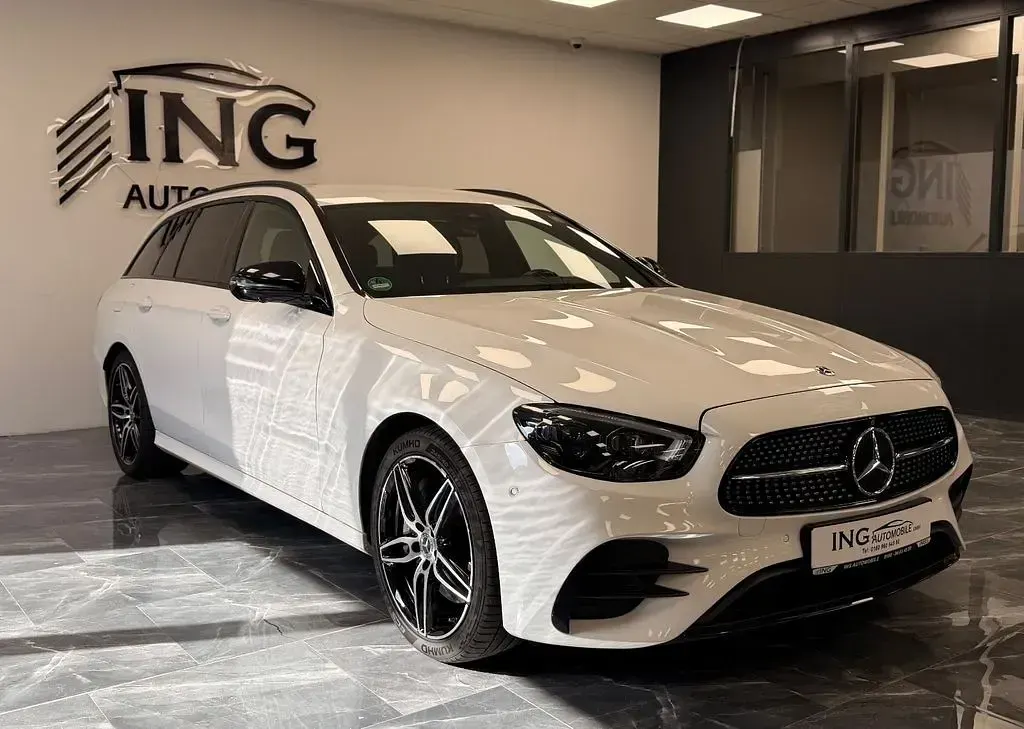 Gebraucht Mercedes E400 AMG 330 PS (242 kW) 2020 Weiß Limousine