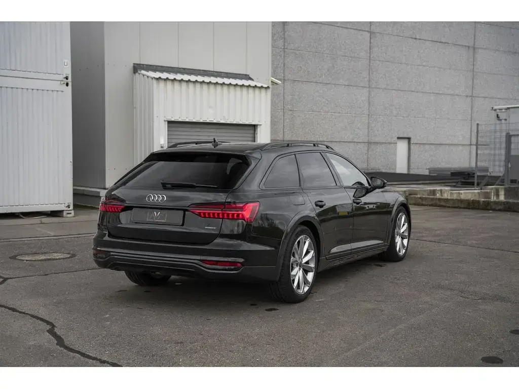 Gebraucht Audi A6 Allroad 344 PS (253 kW) 2021 Schwarz Kombi