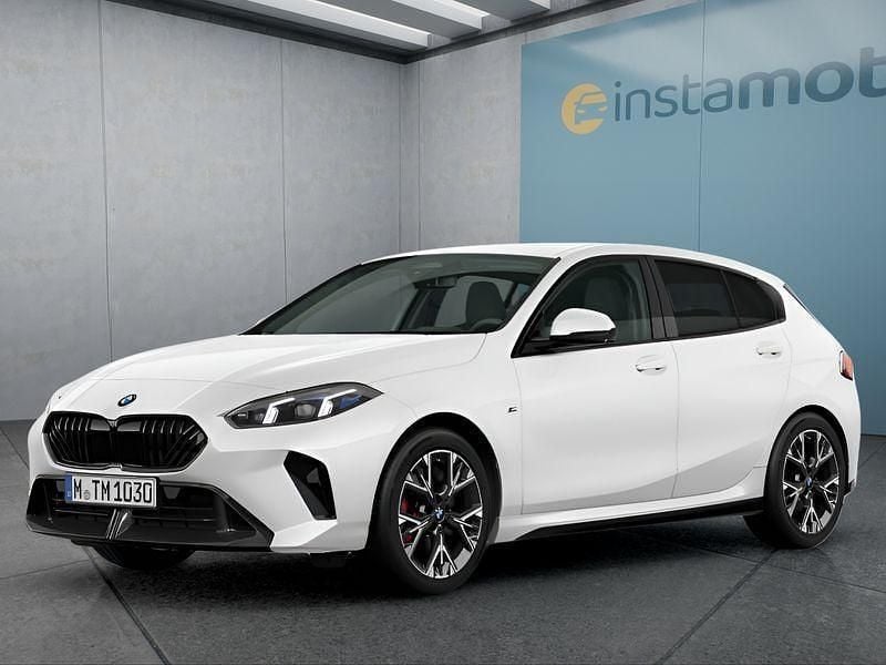 Weiß Neu 2025 BMW 120 Kleinwagen | 41.399 € (Fairer Preis) - Bild 1/4