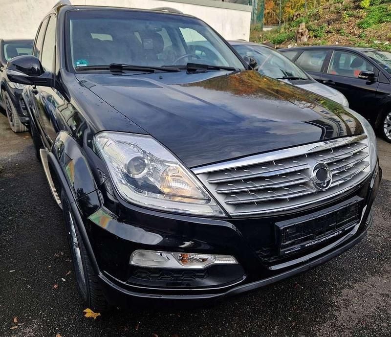 Gebraucht Ssangyong (KGM) Rexton 155 PS (114 kW) 2014 Schwarz SUV
