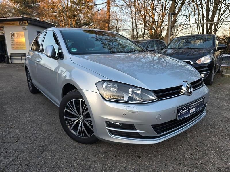 Gebraucht VW Golf VII 110 PS (80 kW) 2016 Silber Limousine