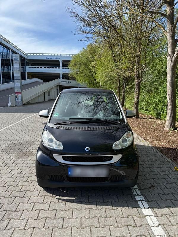 Schwarz Gebraucht 2007 Smart ForTwo Coupé Passion Coupé | 3.300 € (Fairer Preis) - Bild 1/4