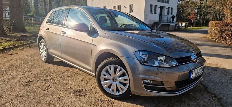 Gebraucht 2015 VW Golf LOUNGE Limousine | 10.990 € (Fairer Preis) - Bild 1/4