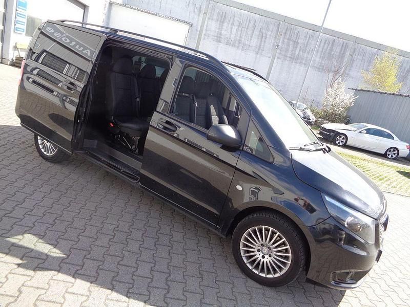 Gebraucht Mercedes Vito 163 PS (119 kW) 2020 Schwarz Van