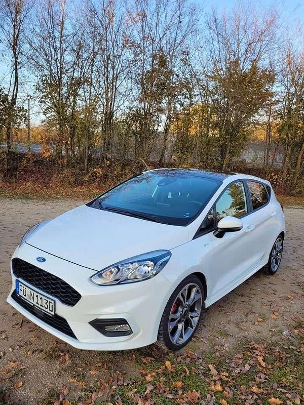 Weiß Gebraucht 2019 Ford Fiesta ST-Line Kleinwagen | 6.800 € (Superpreis) - Bild 1/4
