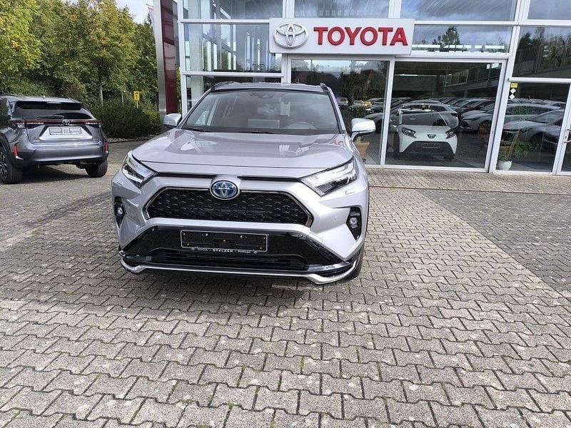 Silber Neu 2025 Toyota RAV4 Hybrid SUV | 54.689 € (Fairer Preis) - Bild 1/4